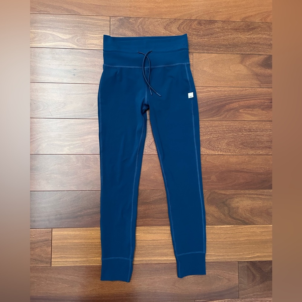 Vuori Daily Legging Deep Blue size S